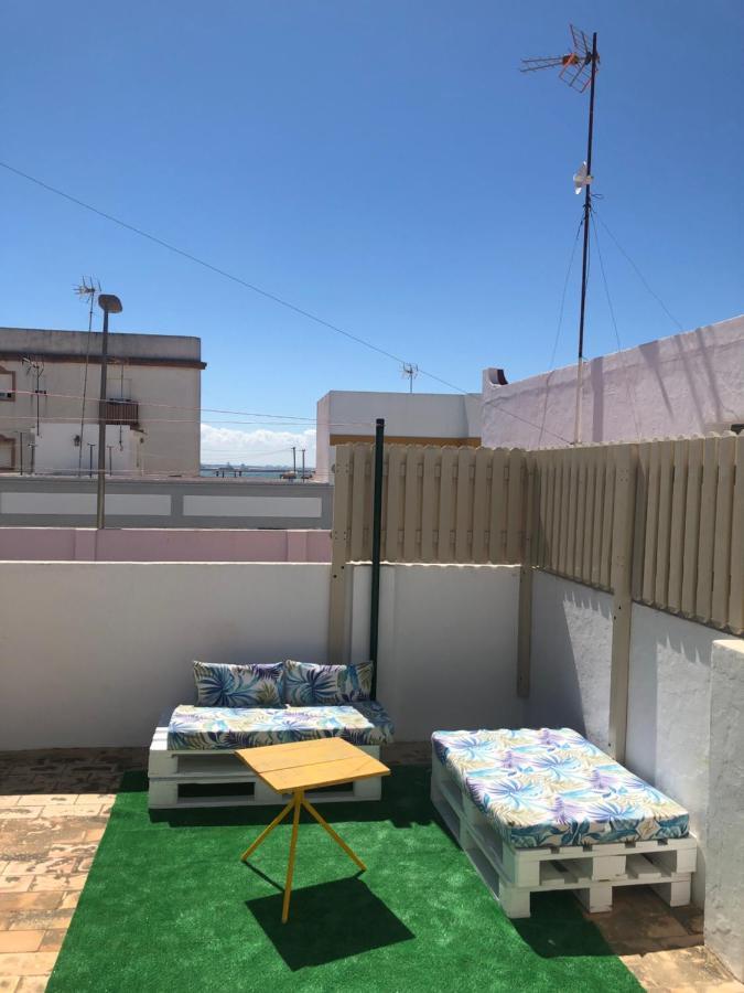 Casa en primera línea de playa Rota Exterior foto